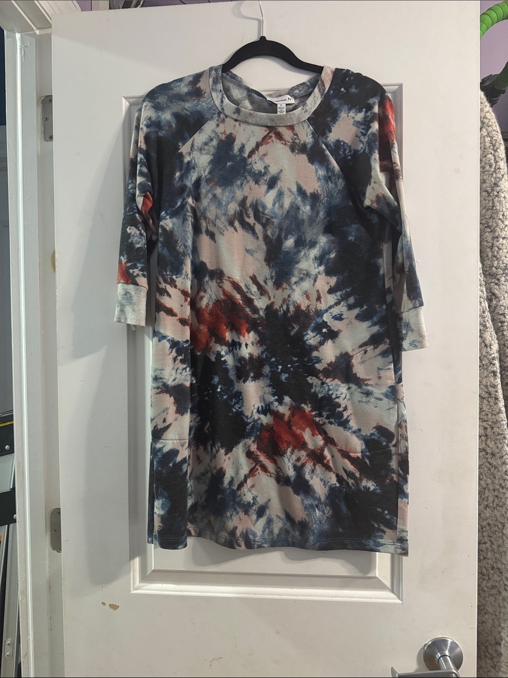 Veronica M Navy, Red & Cream Tie-Dye Tunic Top